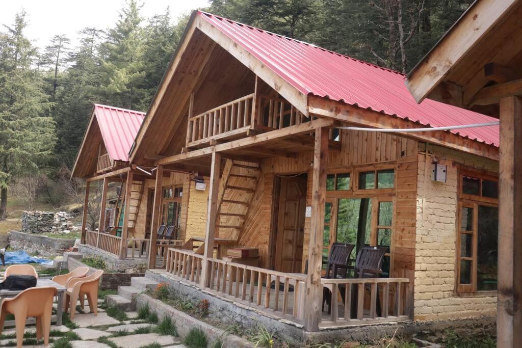 Himalayan Cedar Nest Chalet *
